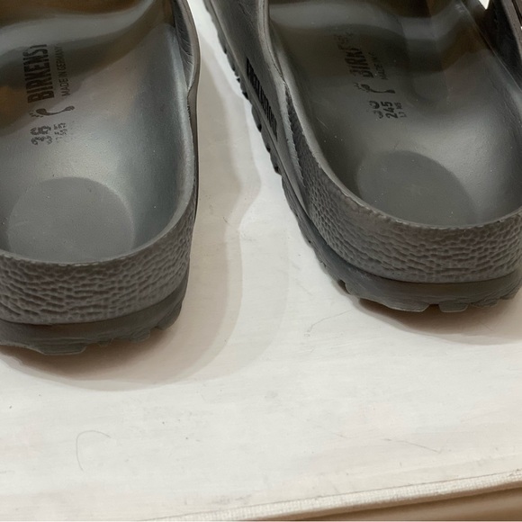 Birkenstock EVA ARIZONA Unisex sandals Men’s size 5, and women size 7. Like NEW - Picture 7 of 9